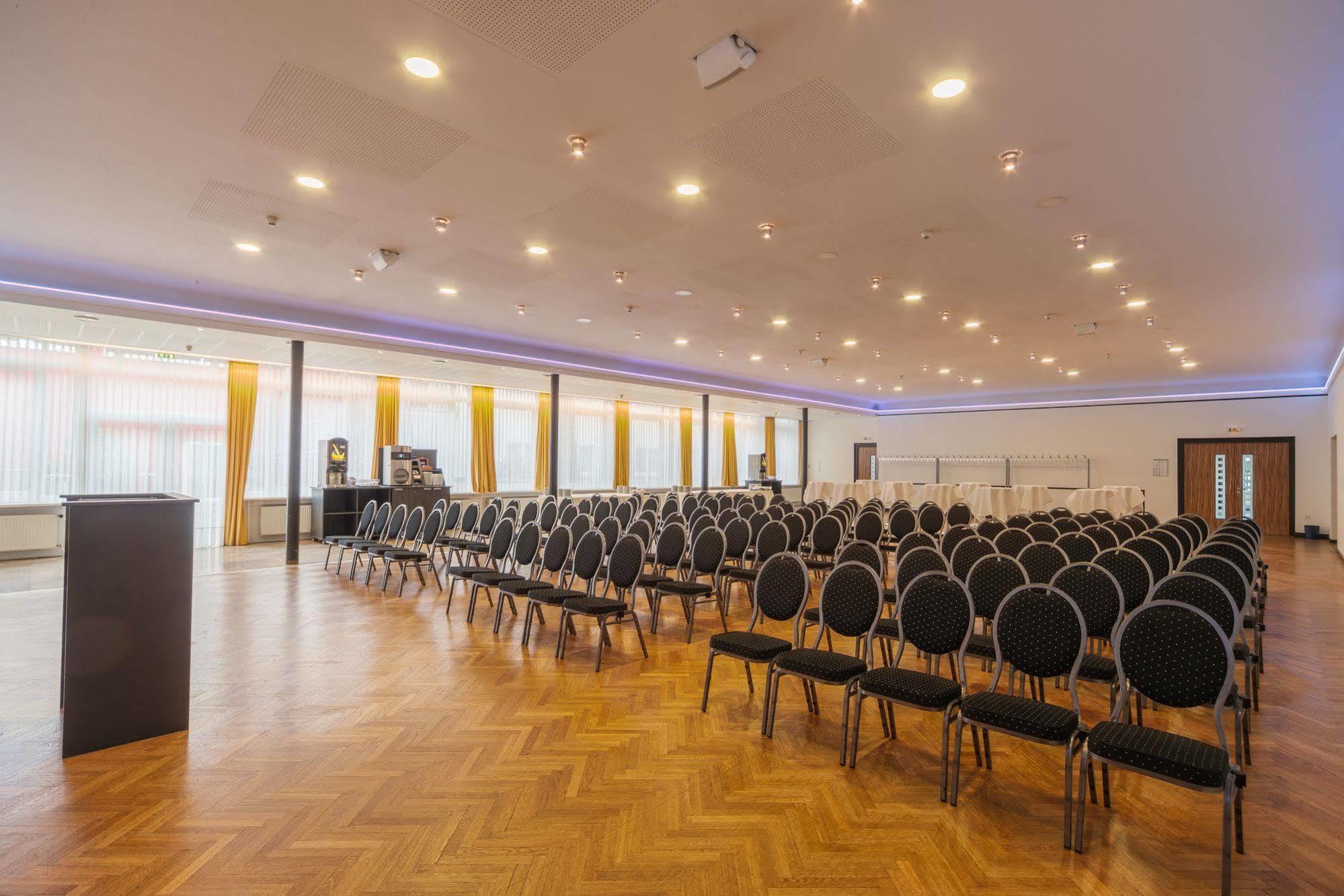 Designhotel + Congresscentrum Wienecke Xi. Hannover Esterno foto